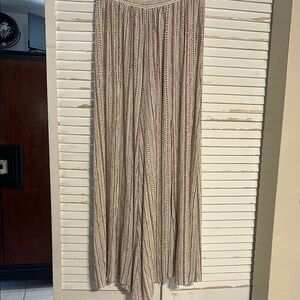 Promesa Journey Small Herringbone Striped Wide-Leg Pant Skirt Front leg opening